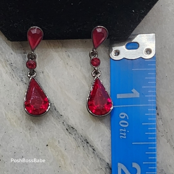 Givenchy Red Crystal Teardrop Dangle Earrings Silver Tone - Picture 5 of 6